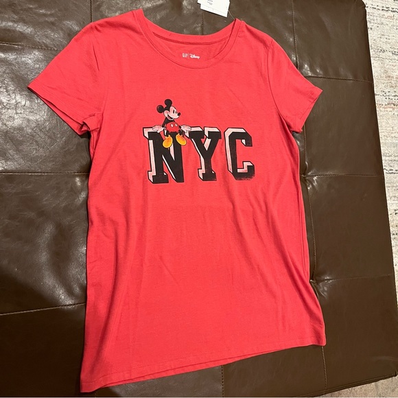 Gap Disney Mickey Mouse NYC T-shirt - Picture 3 of 3
